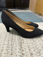 Kelly & Katie Genna Pump