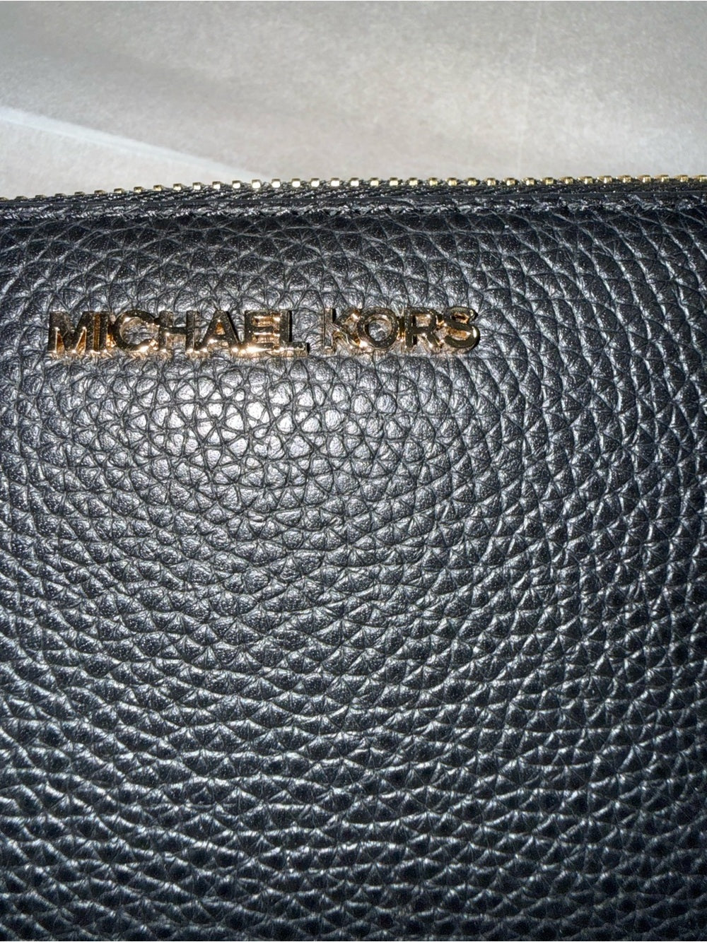 Michael Kors Jet Set Travel Large Pebbled Leather Wristlet