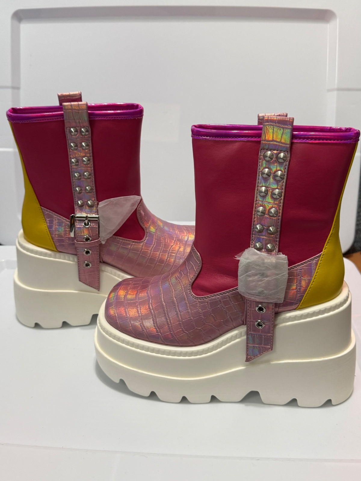Cape Robbin Esska Chunky Platform Stud Buckle Multi Ankle Boots Ankle Boots Pink