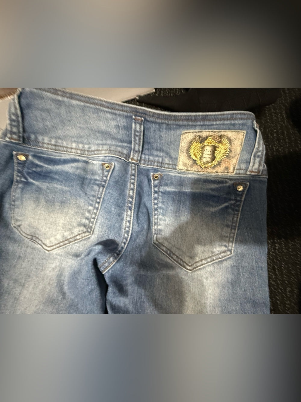 Women’s  Colcci Skinny Jeans in Washed Blue Denim