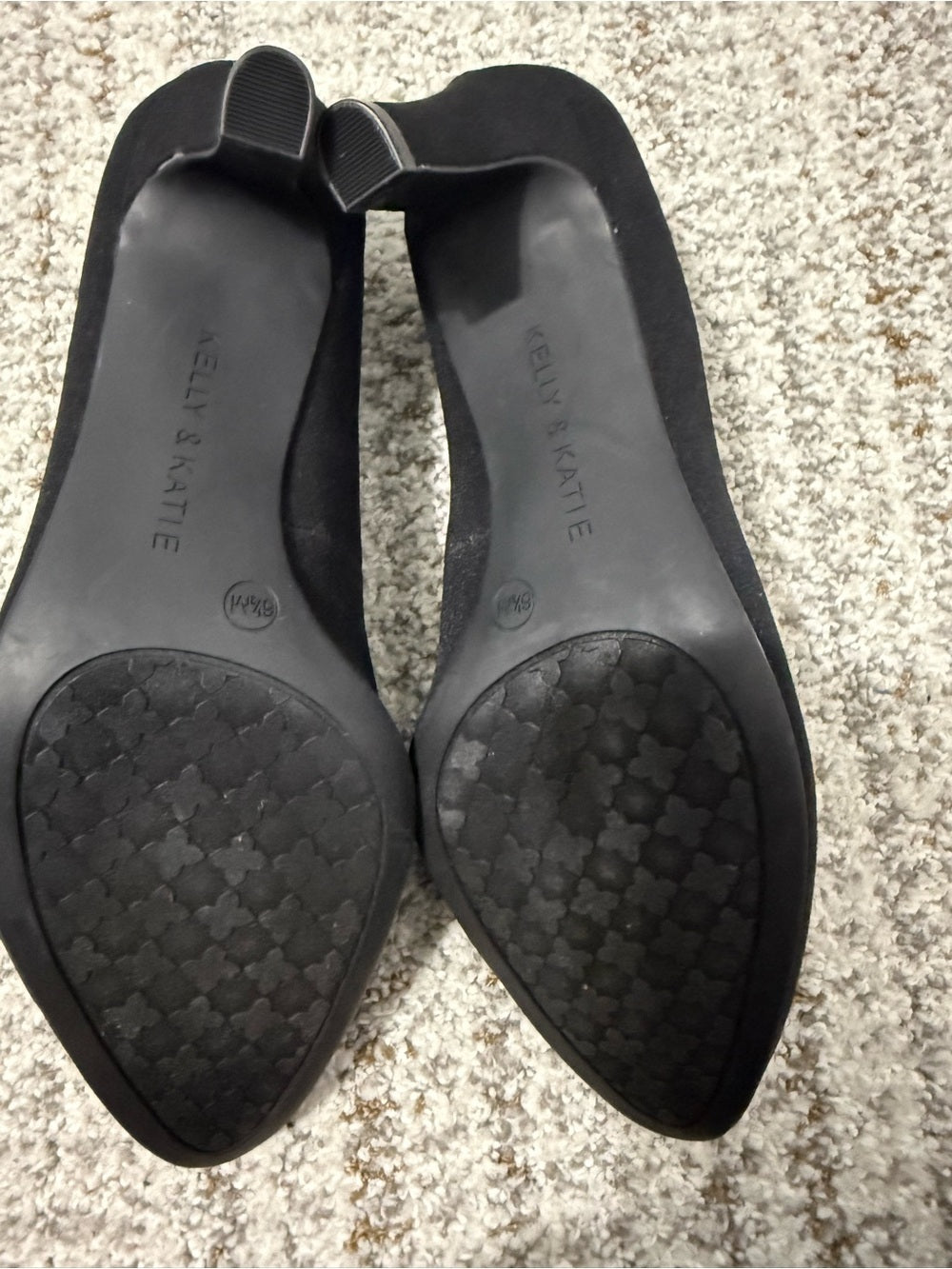 Kelly & Katie Genna Pump